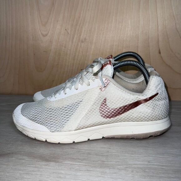 Nike Flex Experience RN 6 White/Rose Gold 881805-102 Women's 9 - Picture 1 of 10